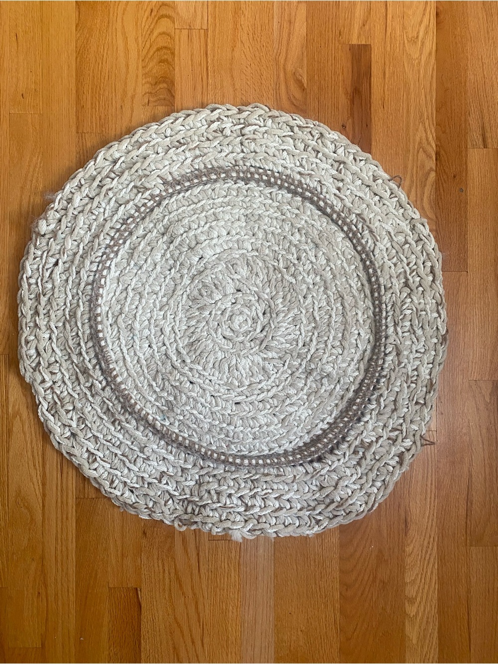 Handwoven Round Jute Rug - Natural Cream